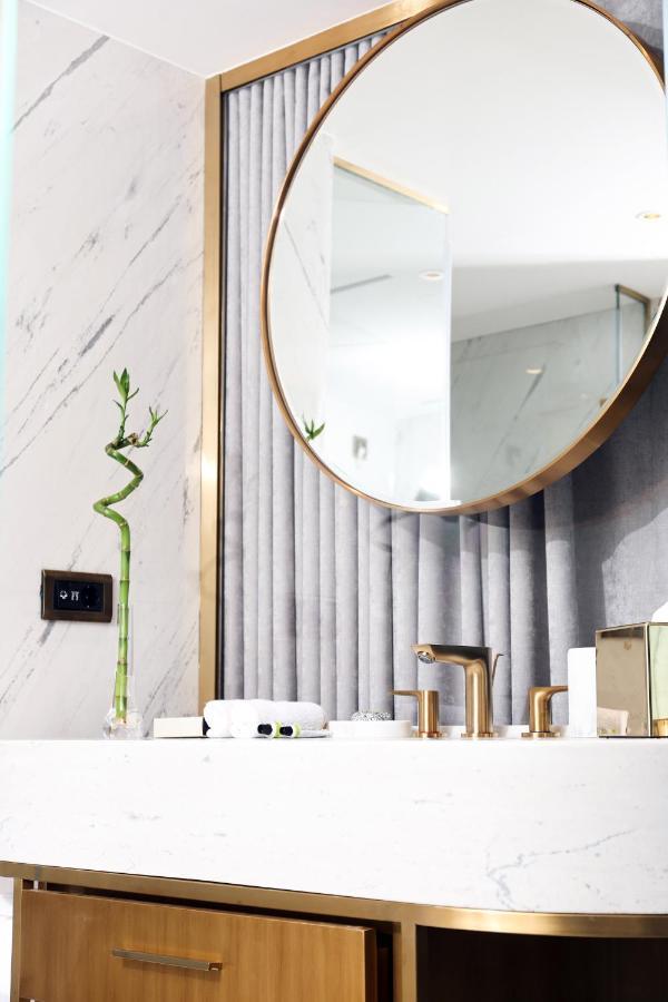 The Maestro Hotel Istanbul Bagian luar foto