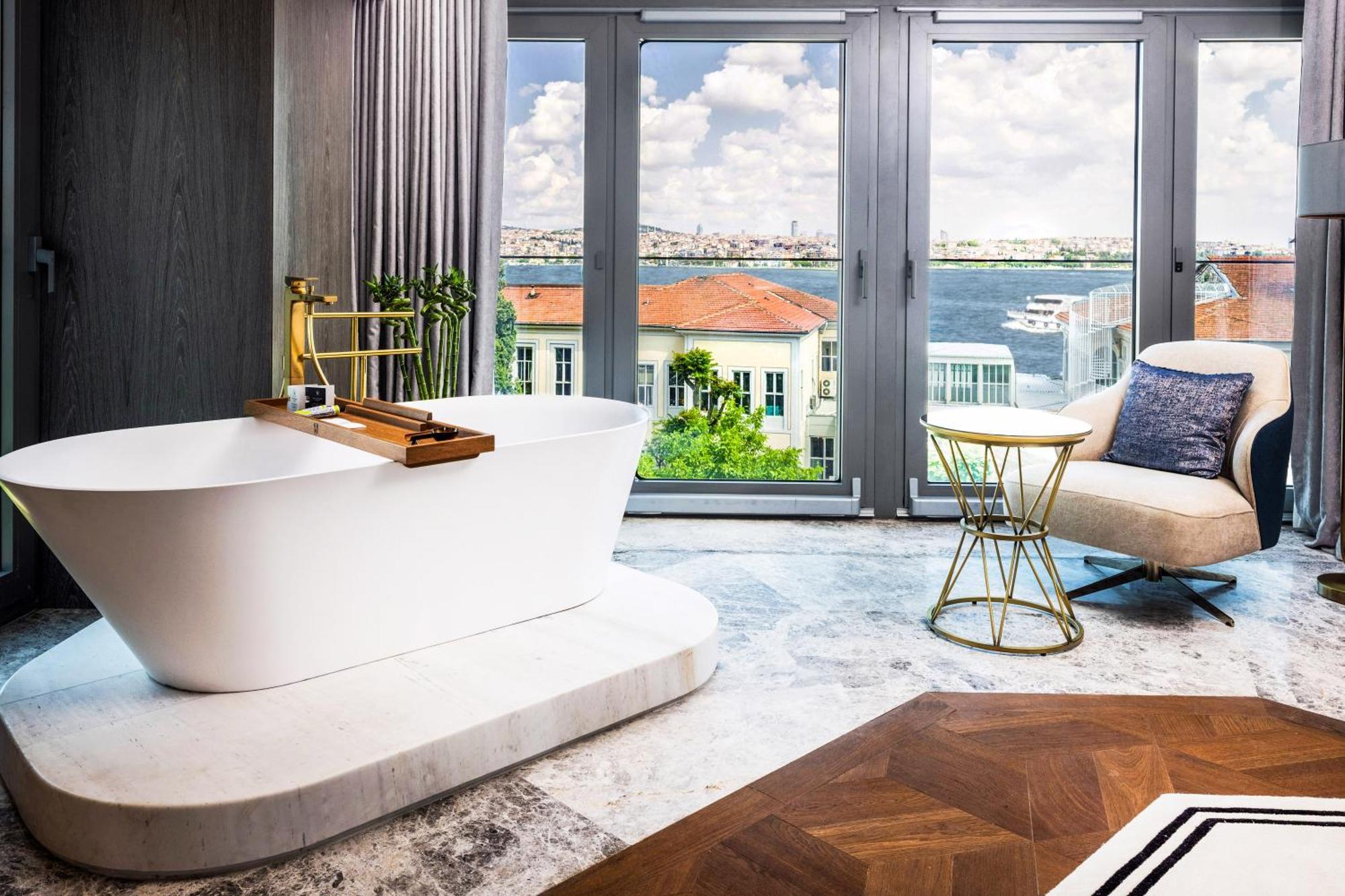 The Maestro Hotel Istanbul Bagian luar foto